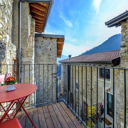 Casa Nel Borgo - Il Picchio Apartment Tremosine Exterior foto