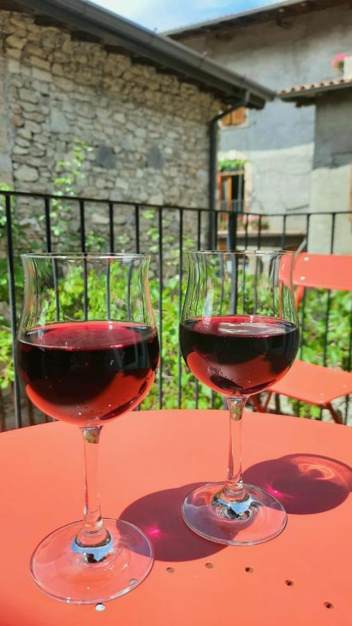 Casa Nel Borgo - Il Picchio Apartment Tremosine Cameră foto
