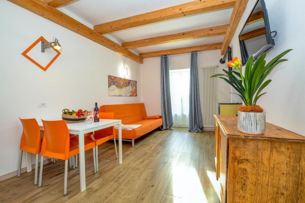 Casa Nel Borgo - Il Picchio Apartment Tremosine Exterior foto