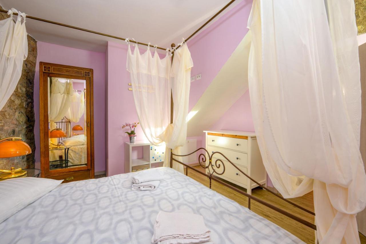 Casa Nel Borgo - Il Picchio Apartment Tremosine Exterior foto